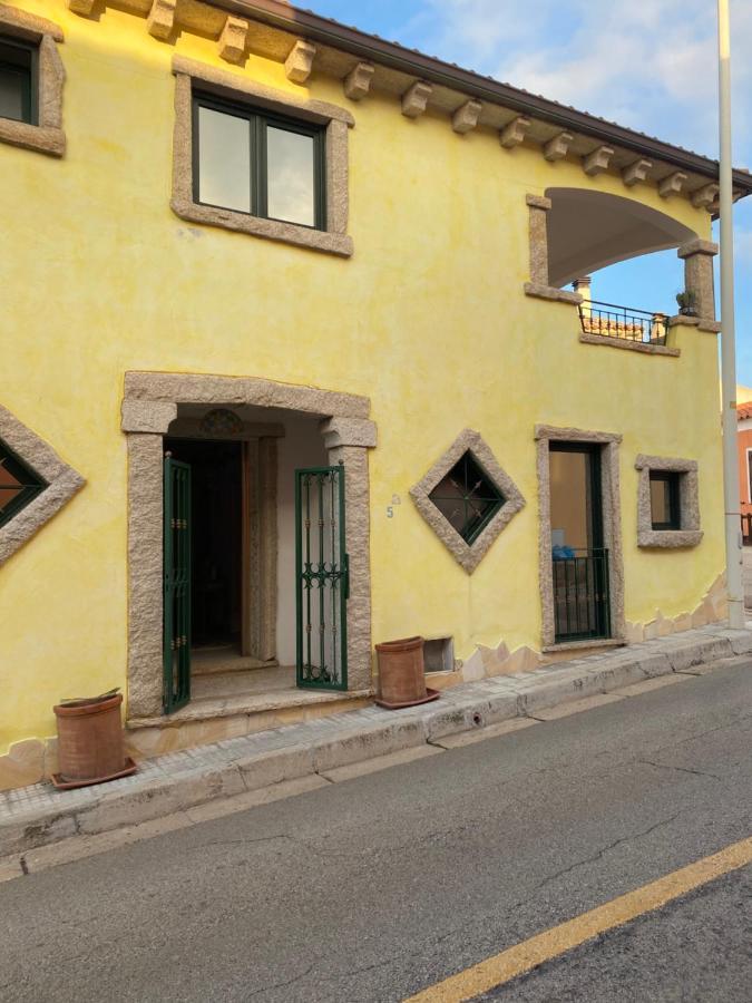 B&B Le Farfalle Palau Eksteriør bilde